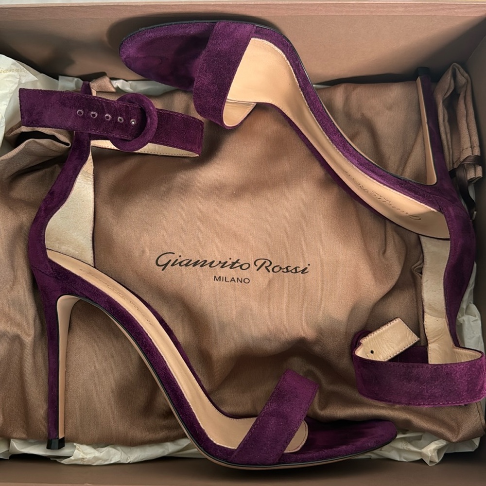 Gianvito Rossi Portofino Heels